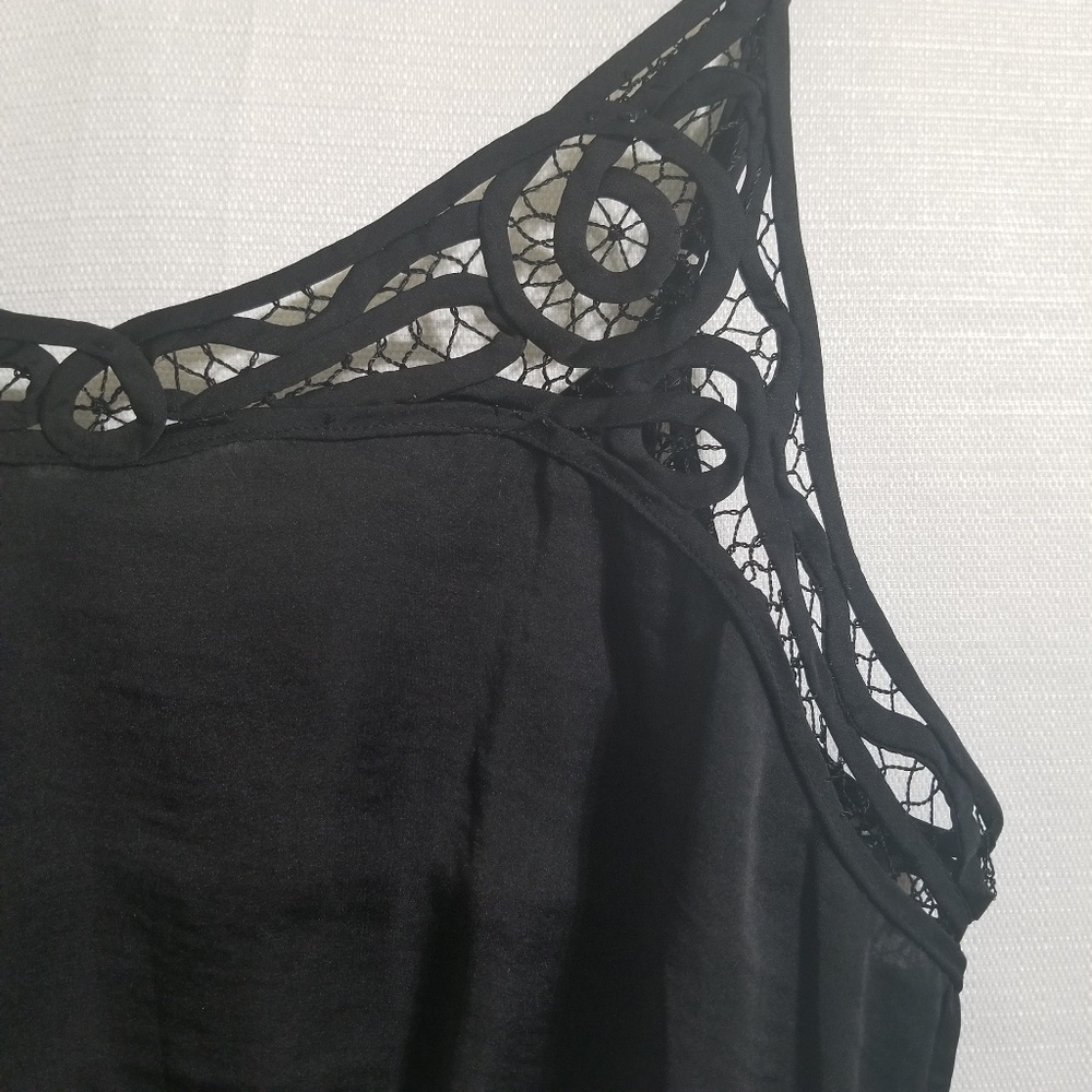 Free People Silky Lace Crop - Picture 2 of 5